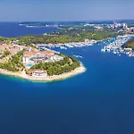Διαμέρισμα 2 Bedroom In *